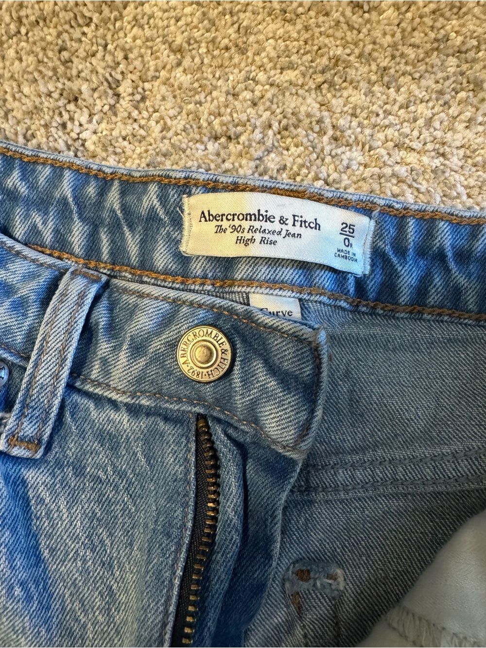 Abercrombie Medium Wash High-Rise '90s Relaxed Jeans